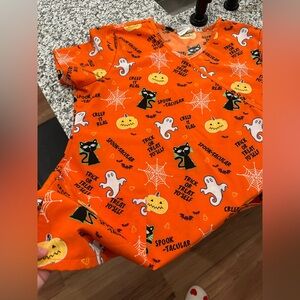 Spook-tacular Orange scrub top
